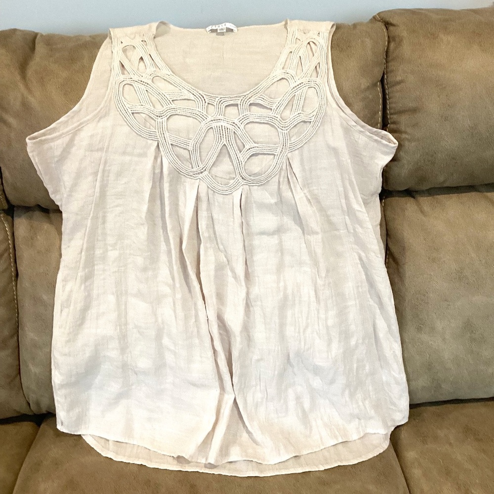 Spense 1x sleeveless beige blouse